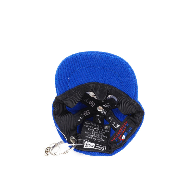 AKSESORIS SNEAKERS NEW ERA 59Fifty Cap Key Chain
