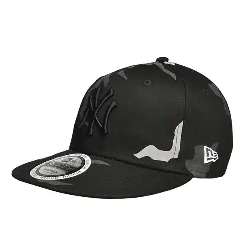 AKSESORIS SNEAKERS NEW ERA MLB 950 Reflective Camo New York Yankees Cap