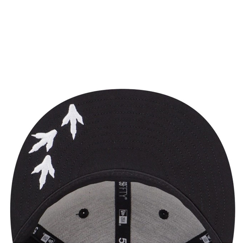 AKSESORIS SNEAKERS NEW ERA 59FIFTY Gremlins Collection Fitted Cap