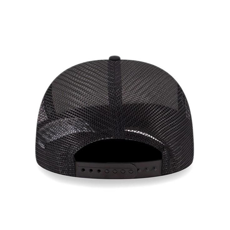 AKSESORIS SNEAKERS NEW ERA 940 K-Frame New York Wave Trucker Caps