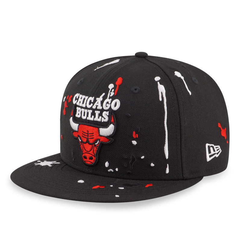 AKSESORIS BASKET NEW ERA 9FIFTY Chicago Bulls Splash Embroidery Snapback