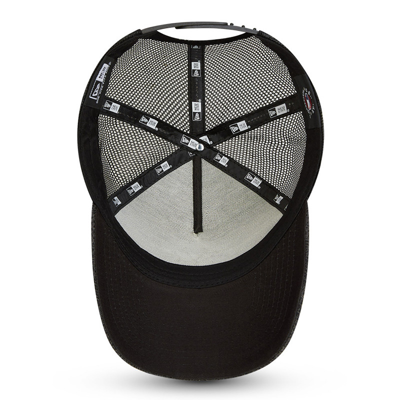 AKSESORIS SNEAKERS NEW ERA NEW YORK YANKEES ENGINEERED FIT A-FRAME TRUCKER CAP