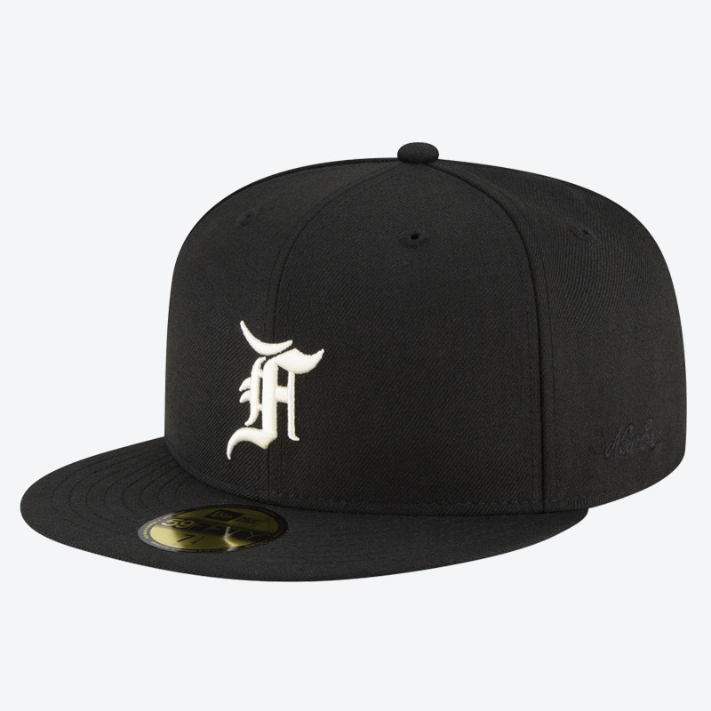 AKSESORIS SNEAKERS NEW ERA Fear of God 59fifty Fitted Cap