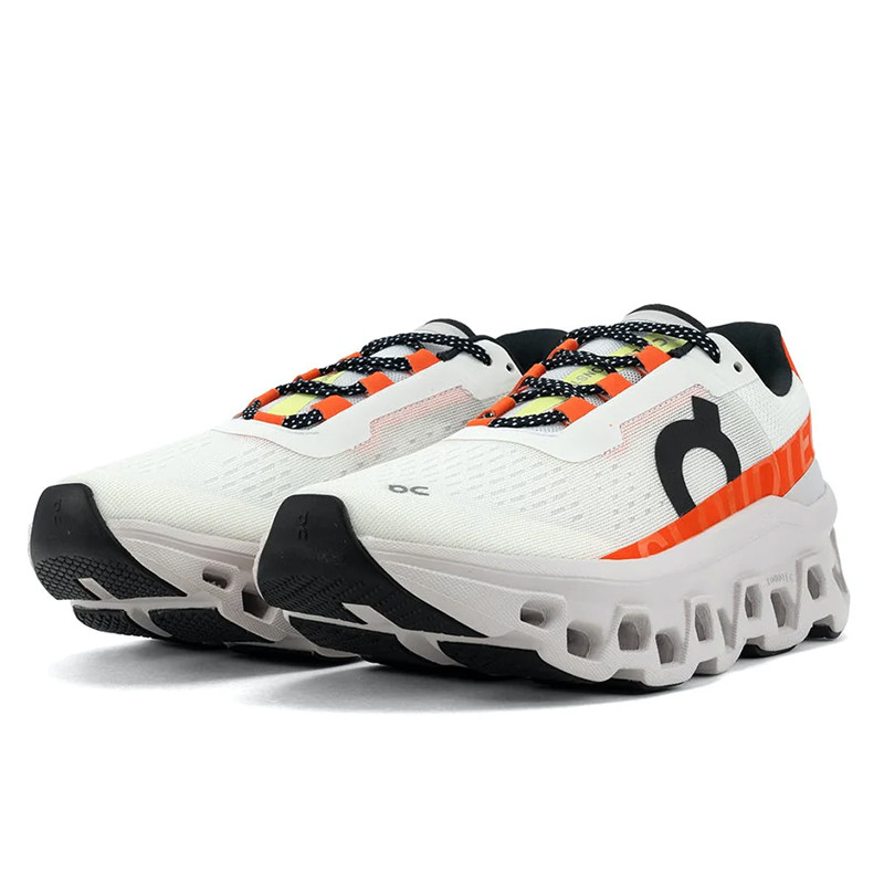 SEPATU LARI ON Cloudmonster