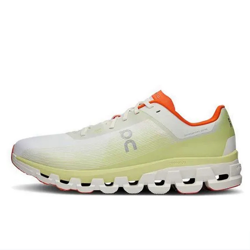 SEPATU LARI ON Cloudflow 4