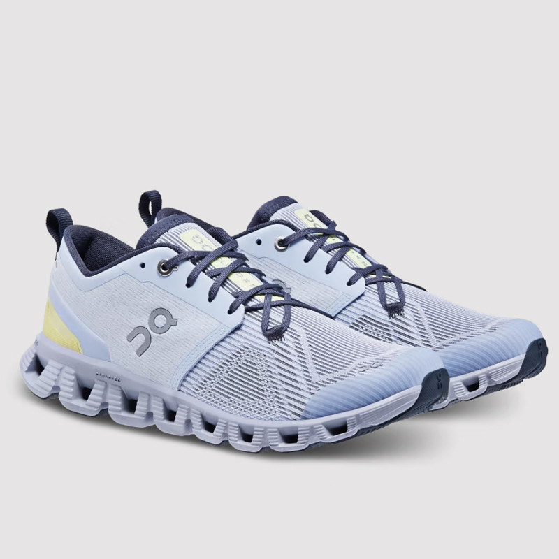 SEPATU LARI ON Wmns Cloud X3 Shift