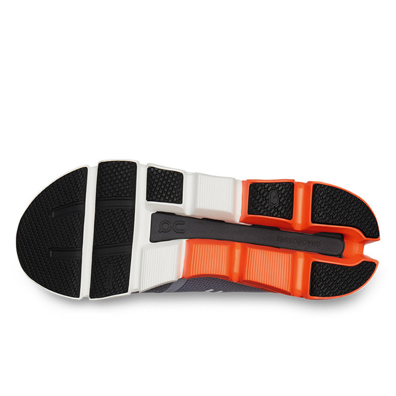SEPATU LARI ON Cloudflyer 4