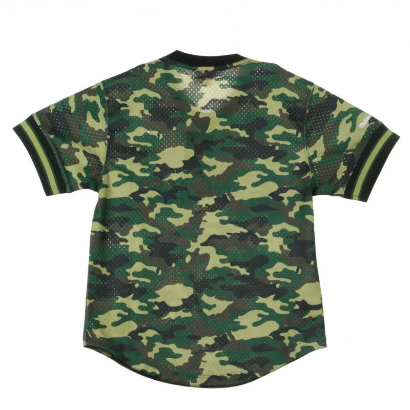 BAJU BASKET MITCHELL N NESS Philadelphia 76ers Camo Mesh V-Neck Tee