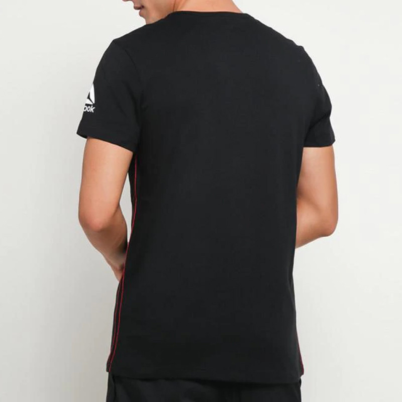 BAJU SNEAKERS REEBOK UFC FG Retro Tee