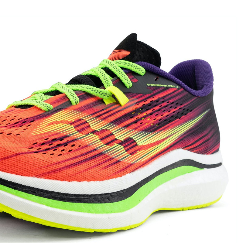 SEPATU LARI SAUCONY Wmns ENDORPHIN PRO 2