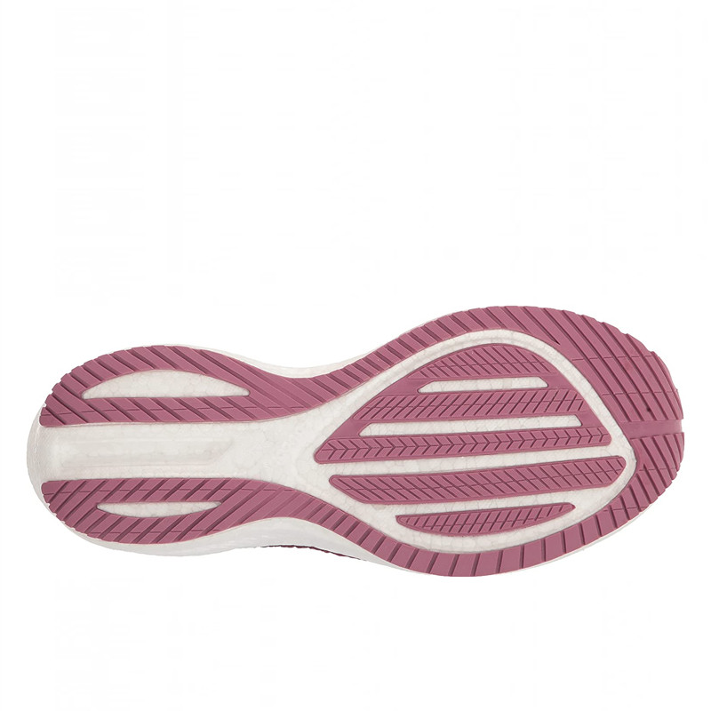 SEPATU LARI SAUCONY Wmns Triumph 20