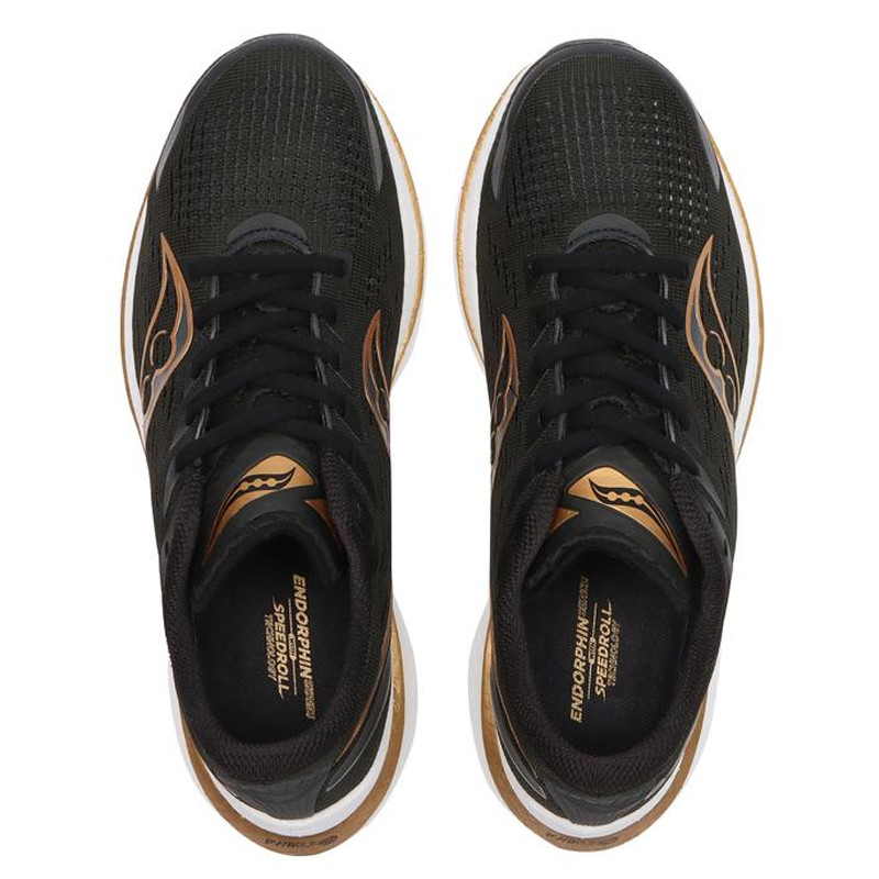 SEPATU LARI SAUCONY ENDORPHIN SPEED 3