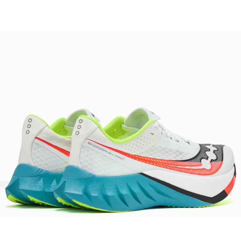 SEPATU LARI SAUCONY ENDORPHIN PRO 4