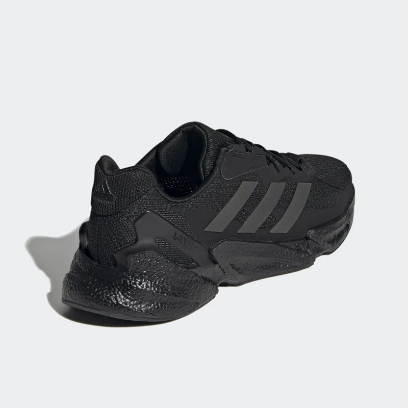 SEPATU LARI ADIDAS X9000L4