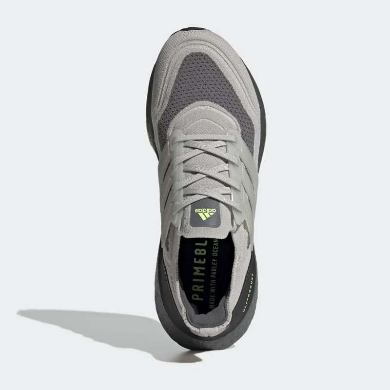 SEPATU LARI ADIDAS ULTRABOOST 21