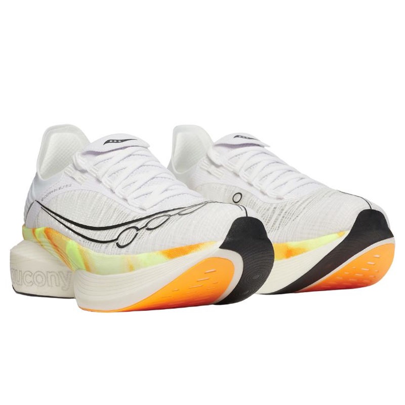SEPATU LARI SAUCONY Endorphin Elite 2