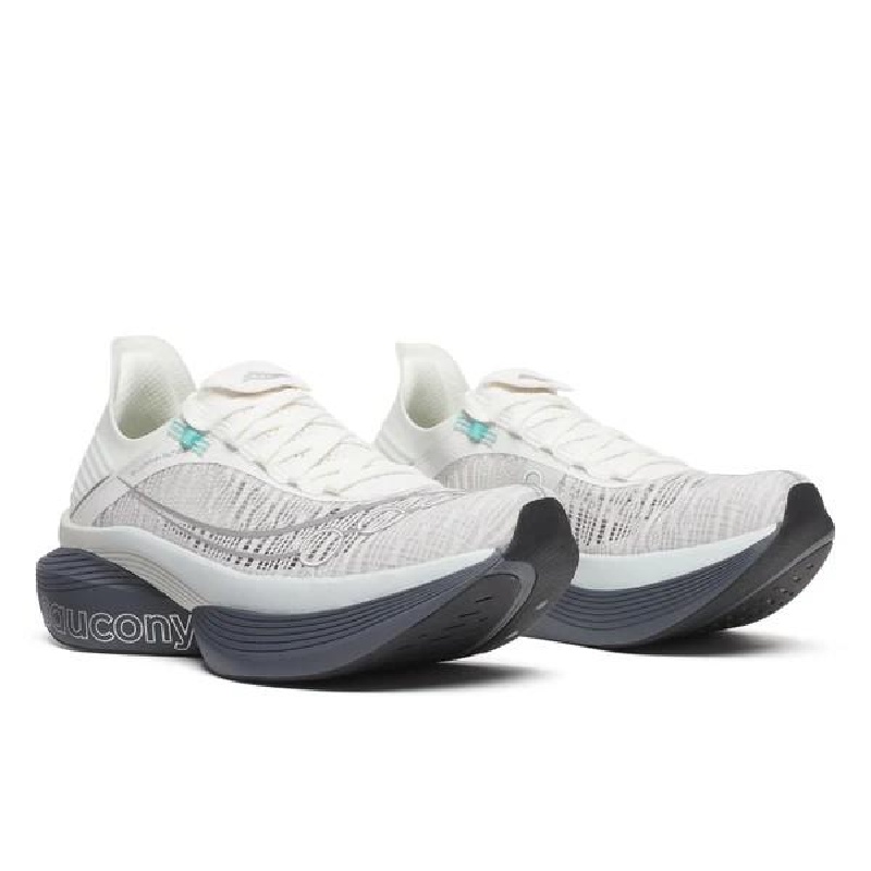 SEPATU LARI SAUCONY Endorphin Elite 2