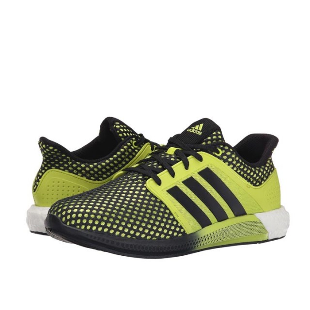 SEPATU LARI ADIDAS Solar Boost