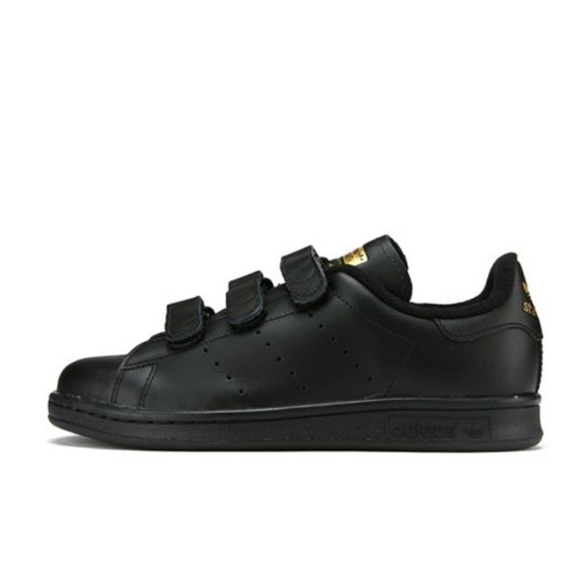 SEPATU SNEAKERS ADIDAS Stan Smith CF