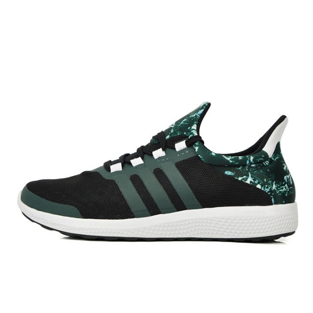 SEPATU LARI ADIDAS CC Sonic
