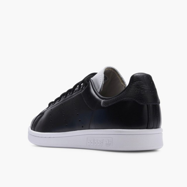 SEPATU SNEAKERS ADIDAS Stan Smith