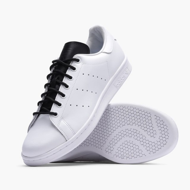 SEPATU SNEAKERS ADIDAS Stan Smith