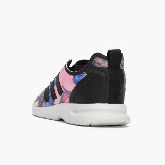 SEPATU LARI ADIDAS Wmns ZX Flux Smoot