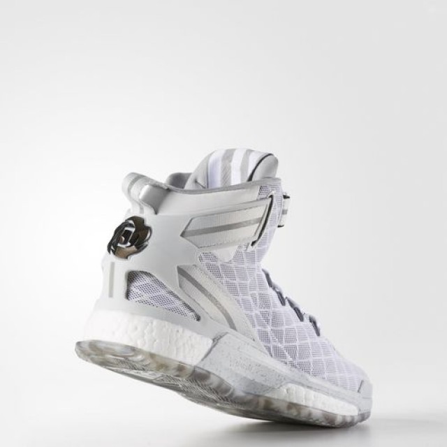 SEPATU BASKET ADIDAS D Rose 6 Boost