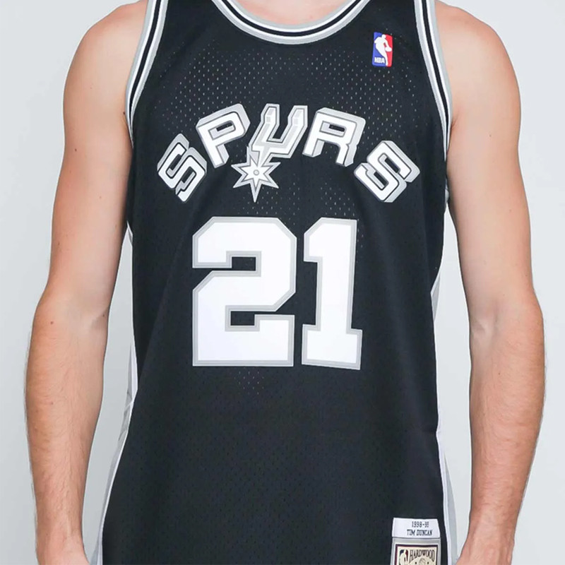 BAJU BASKET MITCHELL N NESS Tim Duncan Swingman Road Jersey Spurs 98 