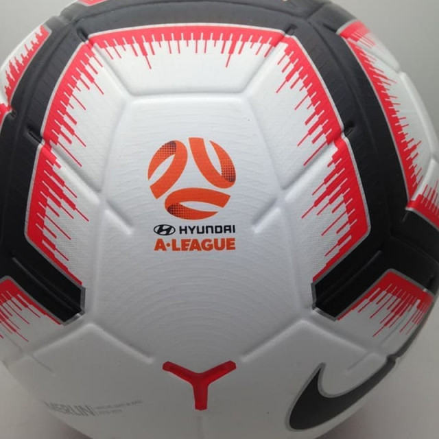 PERALATAN FOOTBALL NIKE Merlin Football
