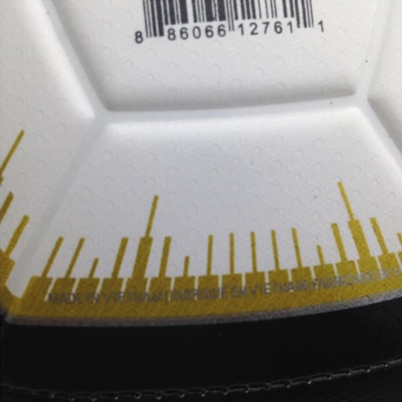 PERALATAN FOOTBALL NIKE Strike