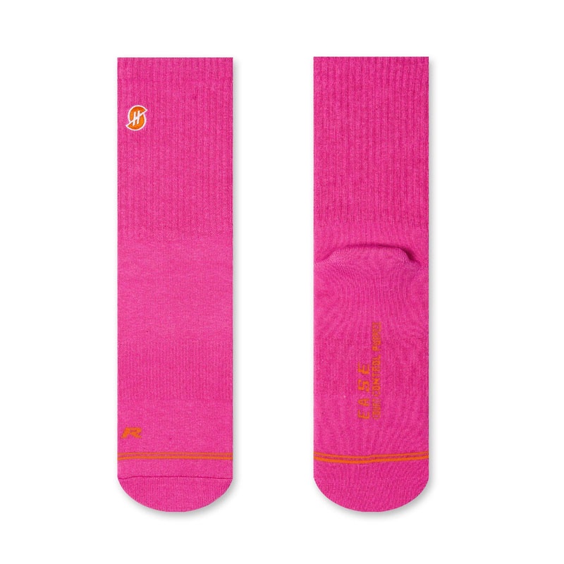 KAOS KAKI BASKET STAY HOOPS Plain Magenta MGT