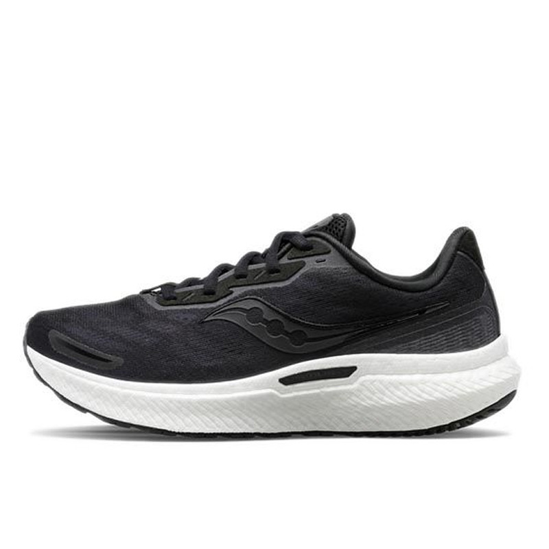 SEPATU LARI SAUCONY TRIUMPH 19