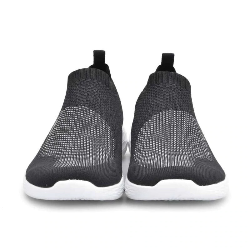 SEPATU SNEAKERS SKECHERS Go Strike