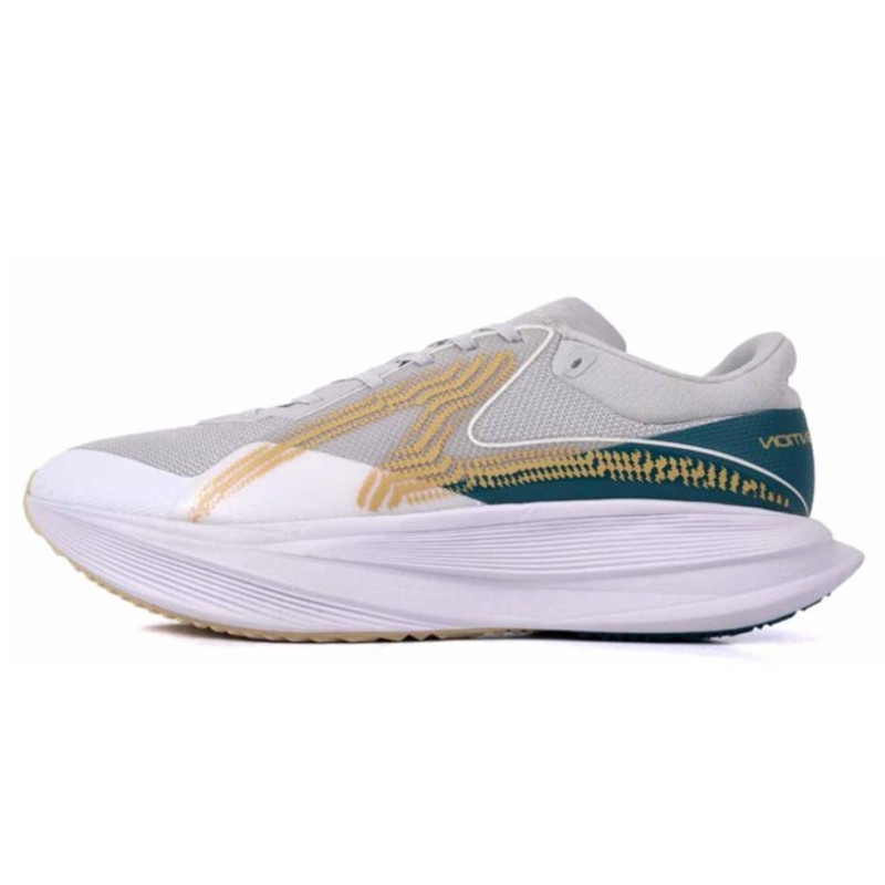 SEPATU LARI SPECS IGNITION