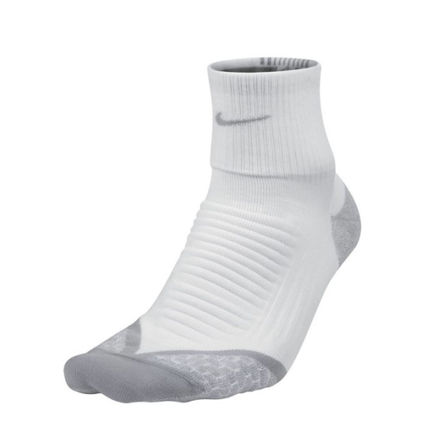 KAOS KAKI LARI NIKE Elite Run Cushion Quarter Socks