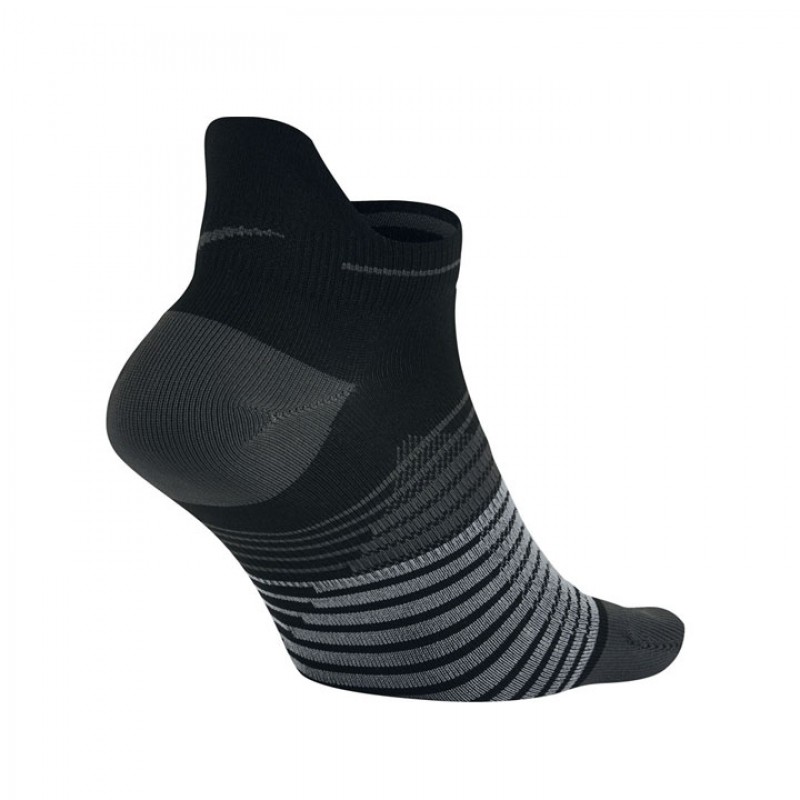KAOS KAKI LARI NIKE Performance Lightweight No-Show Socks
