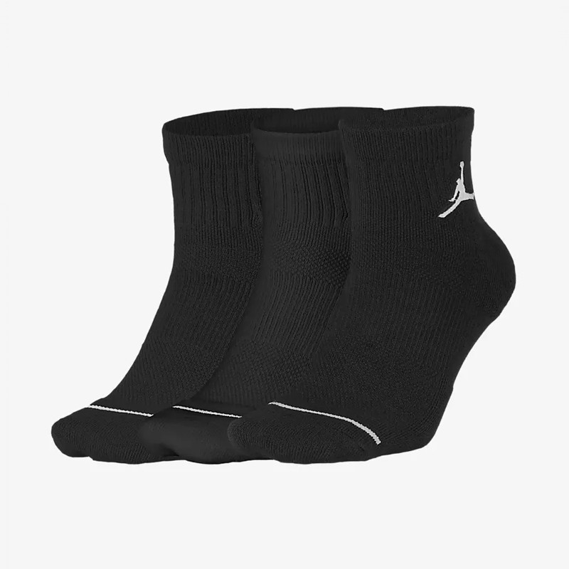 KAOS KAKI BASKET AIR JORDAN 3PK Everyday Max Ankles Socks