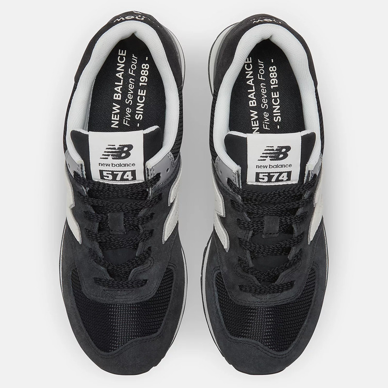 SEPATU SNEAKERS NEW BALANCE 574