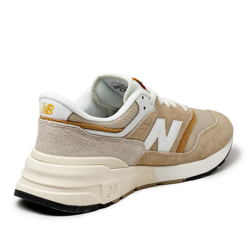 SEPATU SNEAKERS NEW BALANCE 997R