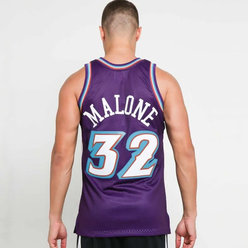 BAJU BASKET MITCHELL N NESS Karl Malone Utah Jazz 1996-97 Swingman Jersey
