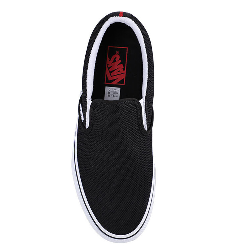 SEPATU SNEAKERS VANS Ua Classic Slip-On