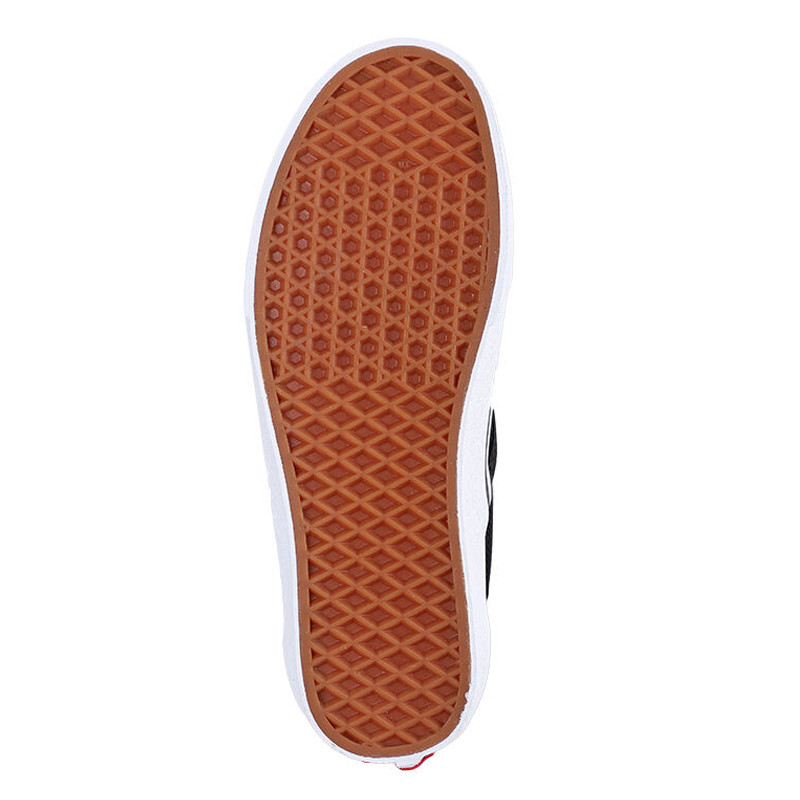 SEPATU SNEAKERS VANS Ua Classic Slip-On