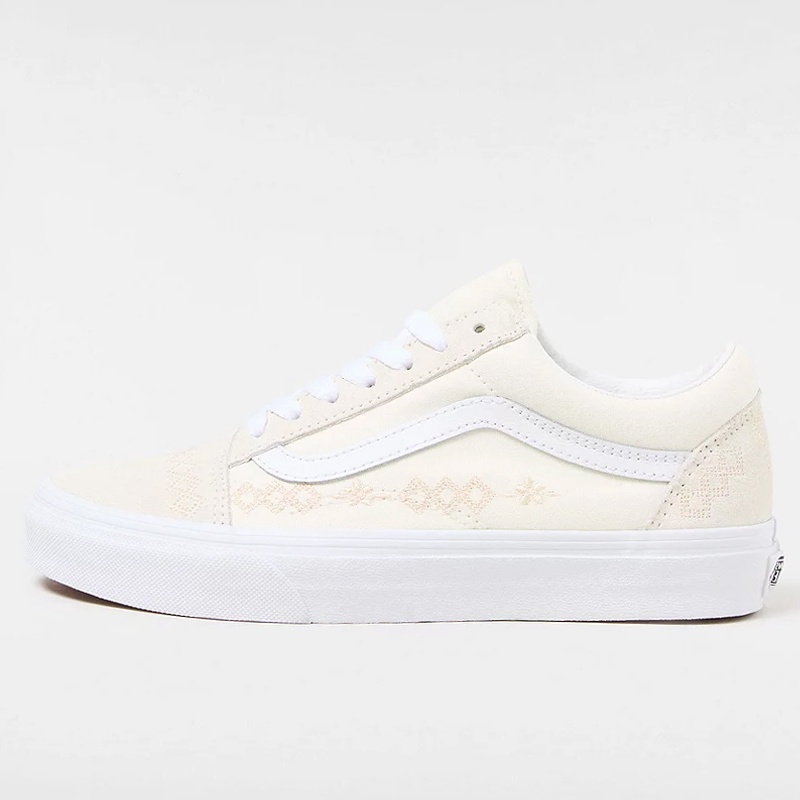SEPATU SNEAKERS VANS Old Skool Craftcore