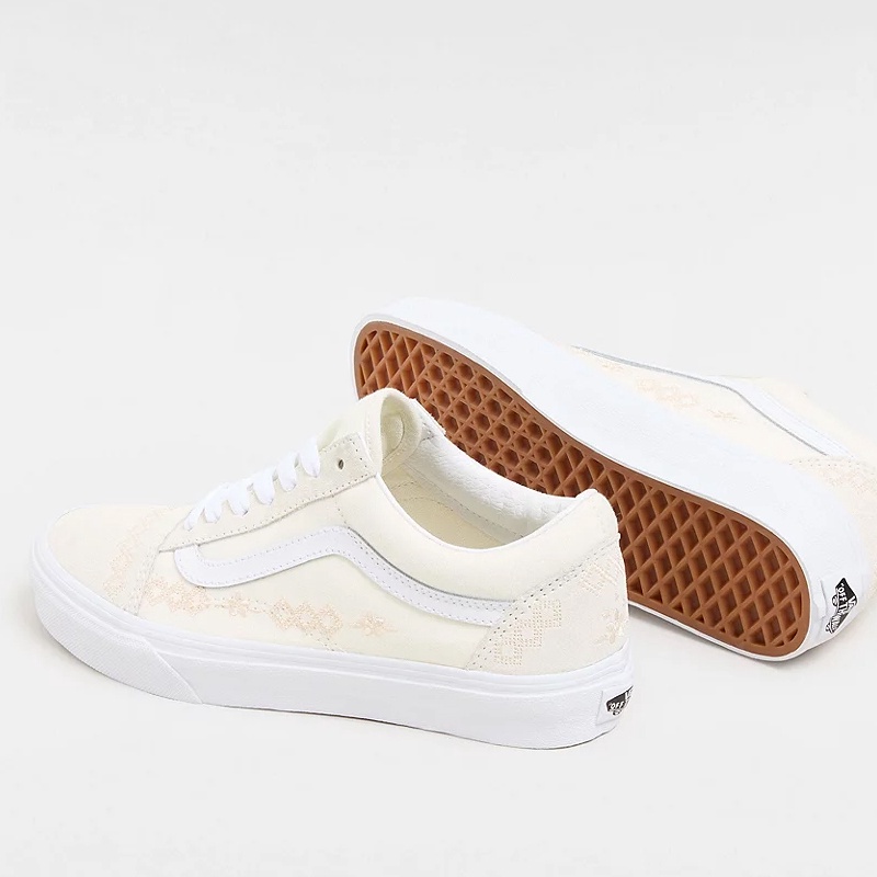 SEPATU SNEAKERS VANS Old Skool Craftcore