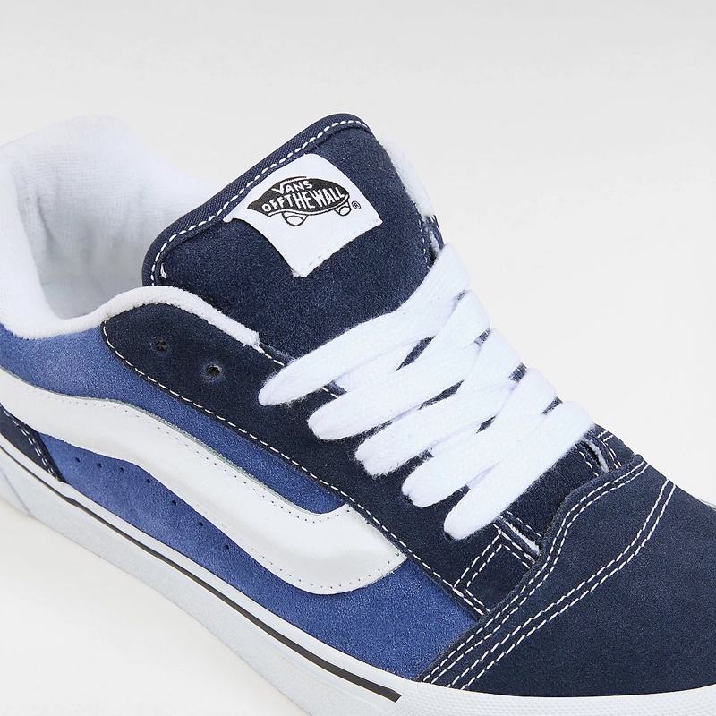 SEPATU SNEAKERS VANS Knu Skool