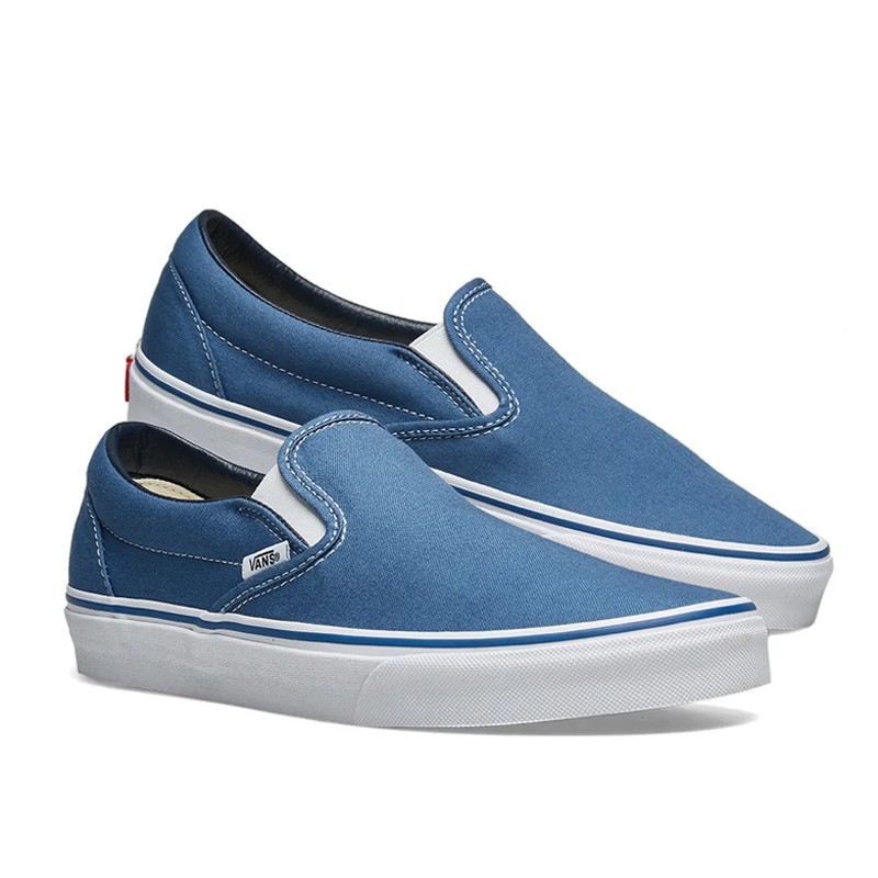 SEPATU SNEAKERS VANS Classic Slip On