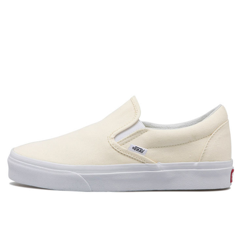 SEPATU SNEAKERS VANS Classic Slip On
