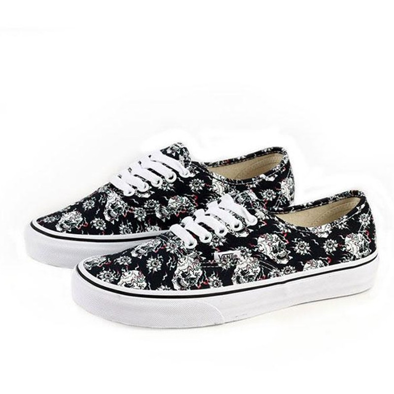 UA Authentic Flash Skulls foto 2