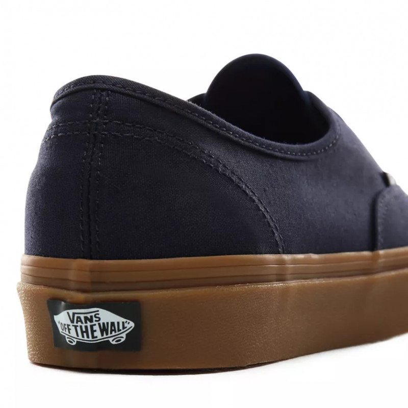 SEPATU SNEAKERS VANS UA Gum Authentic